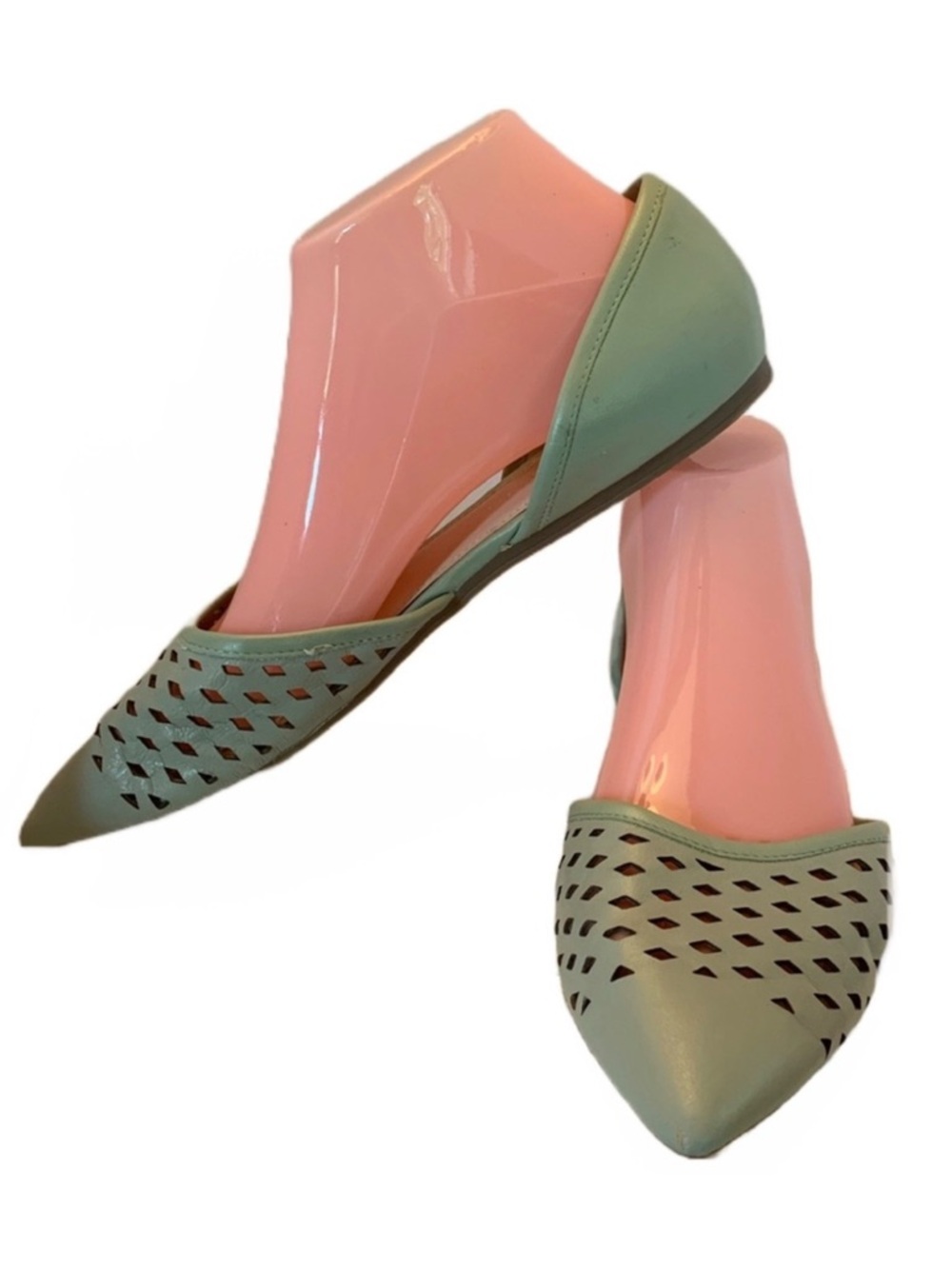 FRANCO SARTO MINTY GREEN LEATHER "HONESTY 2" D'ORSAY PERFORTED FLATS (8.5)